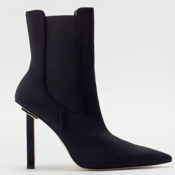 Good American Shoes - 21. Good American Kickstand Neoprene Pointed Toe Ankle Heel Boots NWT Size 8.5
